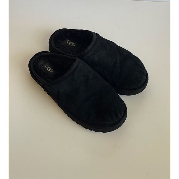 UGG Classic Slip-On Men's Size 8 Slip On Suede Slippers - Picture 1 of 11